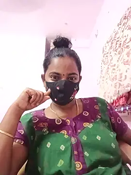 Snapshot of tamilratchasii chatting on 07.19.26 tamilratchasii online show from 07.19.26