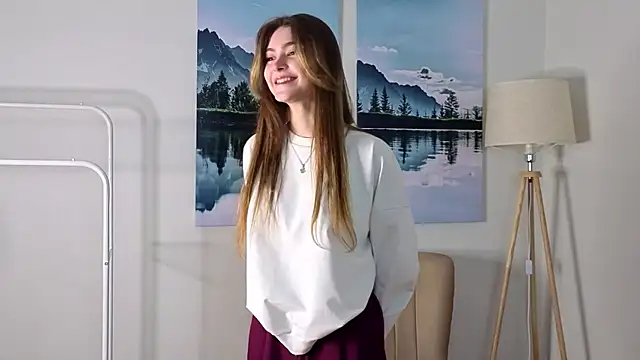 Snapshot of CherlyGuss chatting on 03.30.26 CherlyGuss online show from 03.30.26