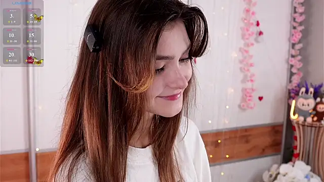 Snapshot of CherlyGuss chatting on 07.03.26 CherlyGuss online show from 07.03.26