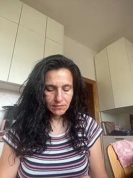 Snapshot of StellaMia263 chatting on 06.16.26 StellaMia263 online show from 06.16.26