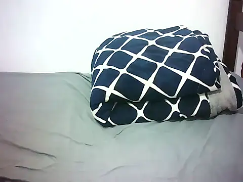 Snapshot of chauke2345 chatting on 04.07.26 chauke2345 online show from 04.07.26