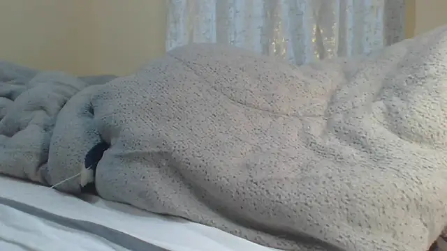 Snapshot of chauke2345 chatting on 05.17.26 chauke2345 online show from 05.17.26