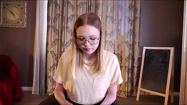 JeaneNordenn online show from 03.31.26