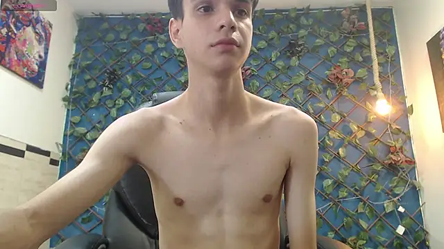 Snapshot of maxim_rod chatting on 03.29.26 maxim rod online show from 03.29.26