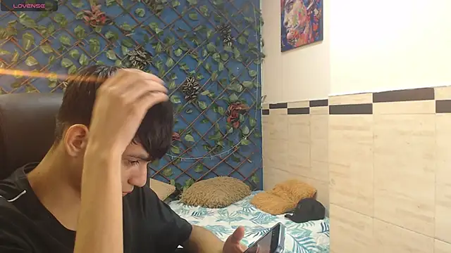 Snapshot of maxim_rod chatting on 04.01.26 maxim rod online show from 04.01.26