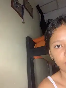 Snapshot of Cataleya2026 chatting on 06.18.26 Cataleya2026 online show from 06.18.26