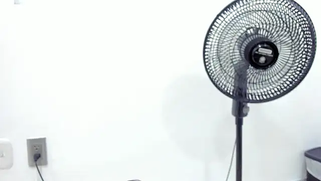 Snapshot of noah_chips_ chatting on 04.07.26 noah chips online show from 04.07.26