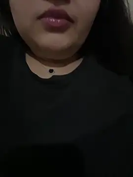 Snapshot of Fatiisexy chatting on 04.02.26 Fatiisexy online show from 04.02.26
