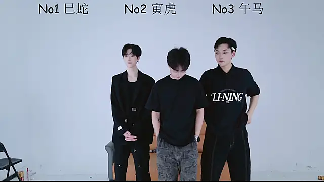 Snapshot of Dkcolo chatting on 04.13.26 Dkcolo online show from 04.13.26