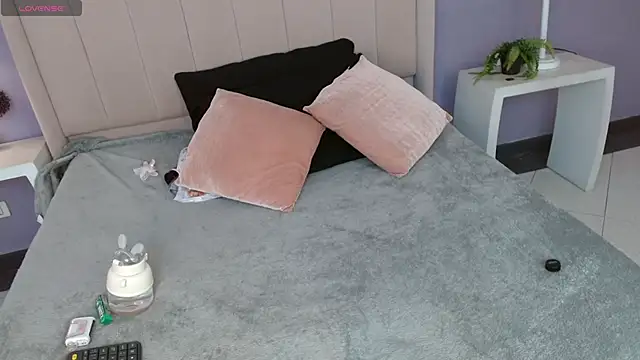 NoelleRuby online show from 04.13.26