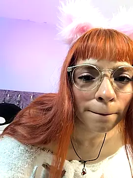 Snapshot of Chloee_Reed chatting on 04.03.26 Chloee Reed online show from 04.03.26