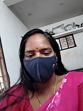 Snapshot of Tamil_Sangeetha chatting on 04.06.26 Tamil Sangeetha online show from 04.06.26