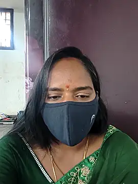 Snapshot of Tamil_Sangeetha chatting on 04.08.26 Tamil Sangeetha online show from 04.08.26