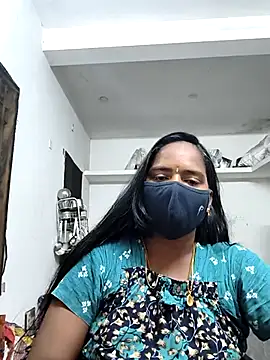 Snapshot of Tamil_Sangeetha chatting on 04.08.26 Tamil Sangeetha online show from 04.08.26