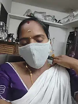 Snapshot of Tamil_Sangeetha chatting on 07.14.26 Tamil Sangeetha online show from 07.14.26