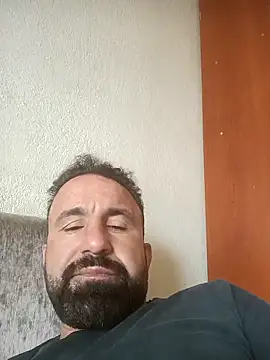 Snapshot of arda096 chatting on 04.29.26 arda096 online show from 04.29.26