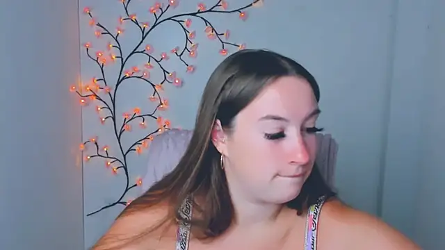 Tiffani Angel online show from 07.19.26