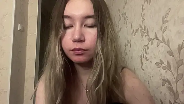 IreneOrbison online show from 04.14.26