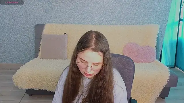 Snapshot of SofiDreamm chatting on 06.08.26 SofiDreamm online show from 06.08.26