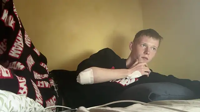 Snapshot of dreamy_devi1 chatting on 04.09.26 dreamy devi1 online show from 04.09.26