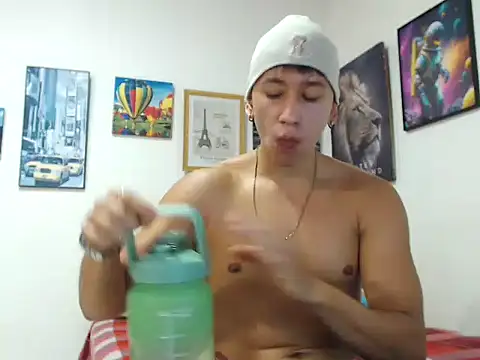 Snapshot of jeffsexybody chatting on 06.01.26 jeffsexybody online show from 06.01.26