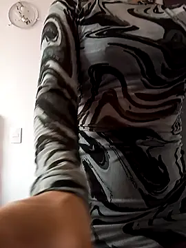 themaskeddiosa  online show from 04.01.26