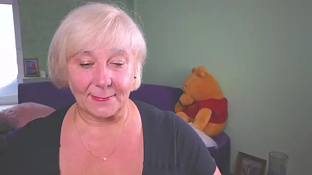 Milane Milky online show from 06.17.26