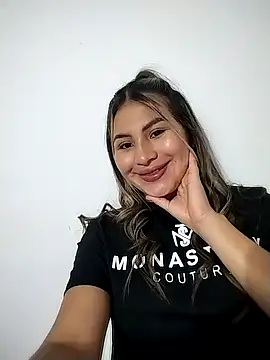 Esty-xxx online show from 04.11.26