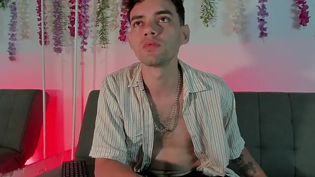 Snapshot of Dope_BoyGGs chatting on 03.31.26 Dope BoyGGs online show from 03.31.26