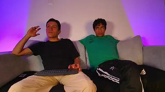 Snapshot of LuckandSamuel chatting on 07.01.26 LuckandSamuel online show from 07.01.26