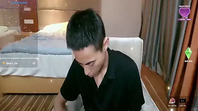 Snapshot of davidboys chatting on 04.20.26 davidboys online show from 04.20.26