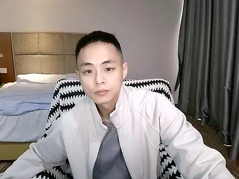Snapshot of davidboys chatting on 04.29.26 davidboys online show from 04.29.26