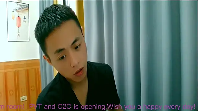 Snapshot of davidboys chatting on 06.18.26 davidboys online show from 06.18.26