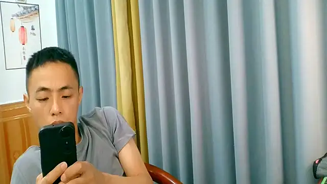 Snapshot of davidboys chatting on 07.03.26 davidboys online show from 07.03.26
