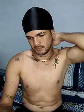 Snapshot of Nicolas_Moncadas chatting on 04.18.26 Nicolas Moncadas online show from 04.18.26