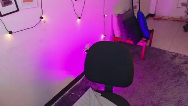 swag hoe online show from 04.07.26