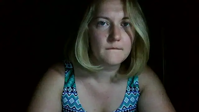 Snapshot of TinaKittyX chatting on 06.24.26 TinaKittyX online show from 06.24.26
