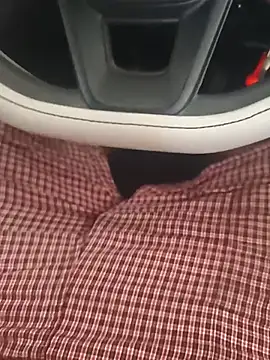 darkromeo99 online show from 04.17.26