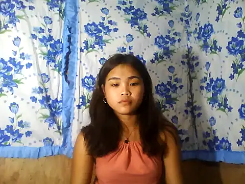 AsianPinay18 online show from 04.01.26