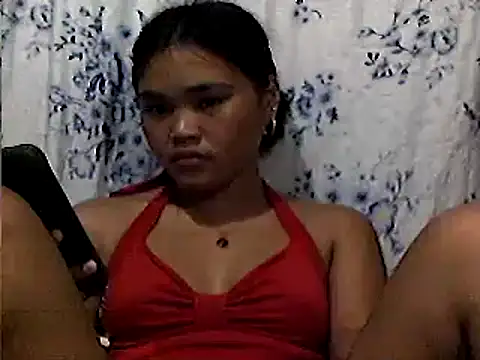 Snapshot of AsianPinay18 chatting on 04.23.26 AsianPinay18 online show from 04.23.26