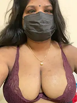 Snapshot of Shalu_naughty69 chatting on 07.16.26 Shalu naughty69 online show from 07.16.26