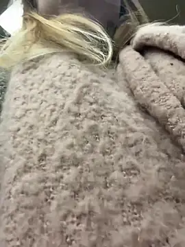 Cute Mia69 online show from 04.08.26