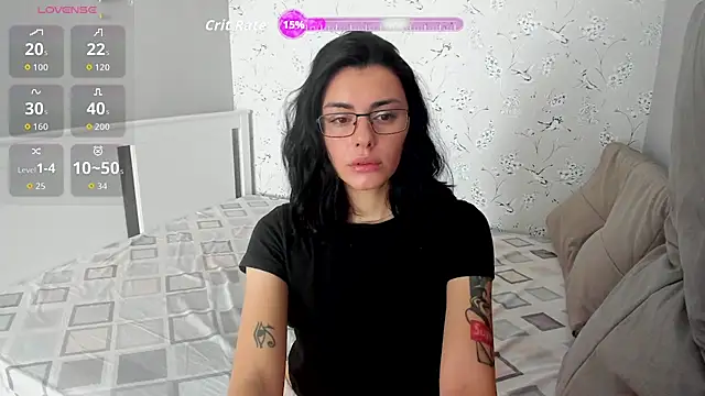 Snapshot of TiaMur_ chatting on 06.01.26 TiaMur online show from 06.01.26