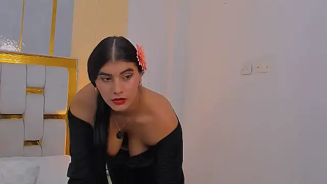 Snapshot of Alara_Keyy chatting on 05.26.26 Alara Keyy online show from 05.26.26