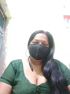 Snapshot of PINKI_024 chatting on 05.25.26 PINKI 024 online show from 05.25.26