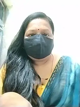 Snapshot of PINKI_024 chatting on 06.20.26 PINKI 024 online show from 06.20.26