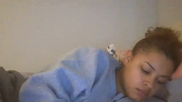 Snapshot of madzbailey chatting on 06.07.26 madzbailey online show from 06.07.26