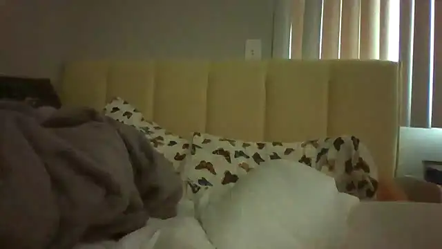 Snapshot of madzbailey chatting on 07.04.26 madzbailey online show from 07.04.26