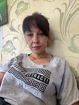 Snapshot of Bella_heart chatting on 04.06.26 Bella heart online show from 04.06.26