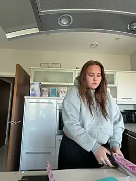 Hollpopss online show from 04.23.26